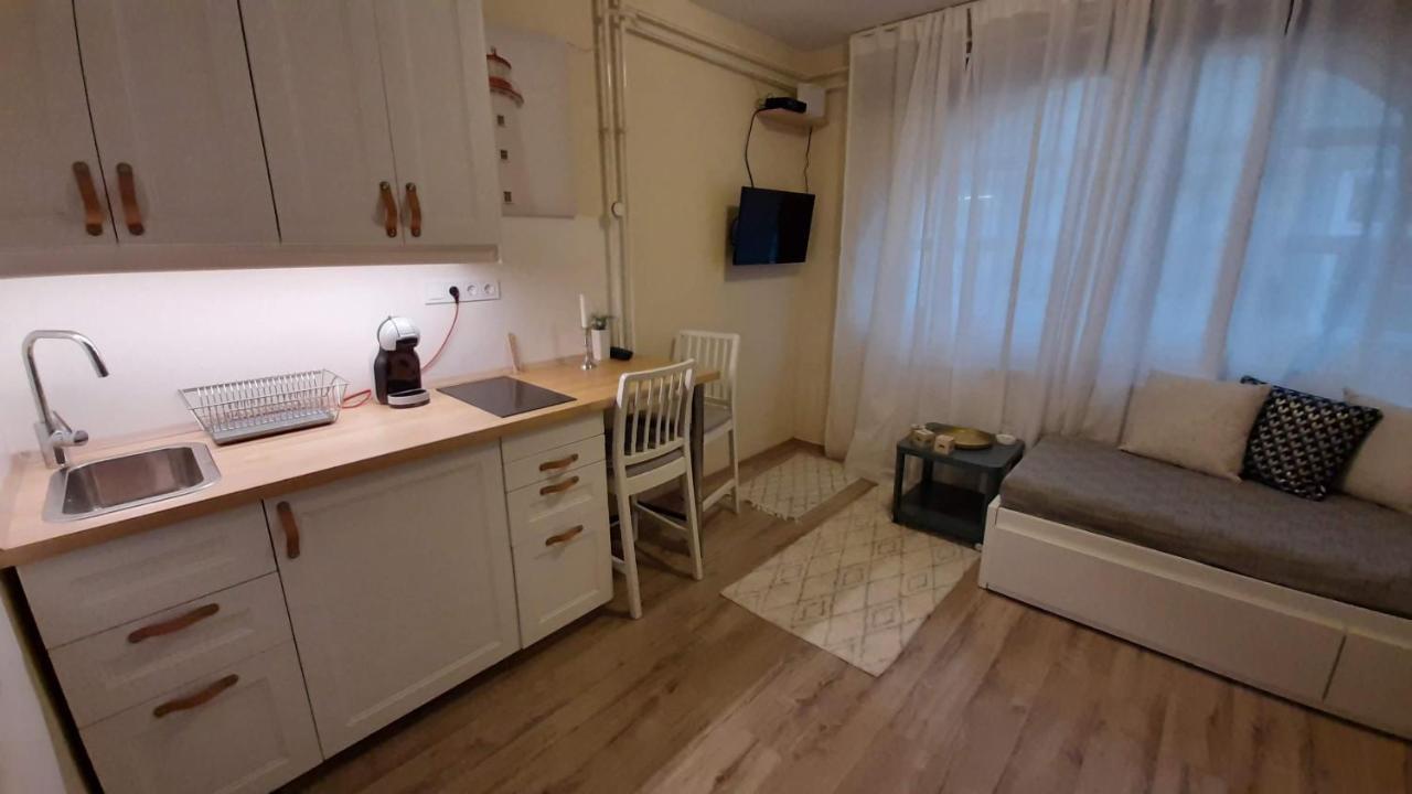Mhc Studio Kaposvár Εξωτερικό φωτογραφία